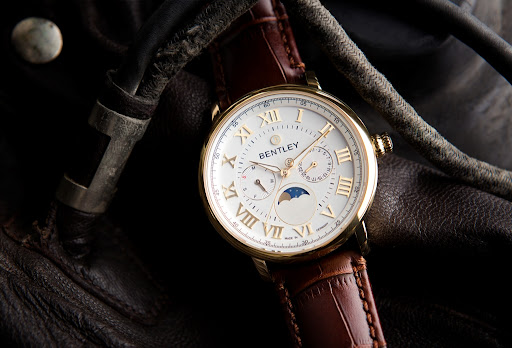Thu mua đồng hồ Bentley cũ chính hãng giá cao tại Hà Nội